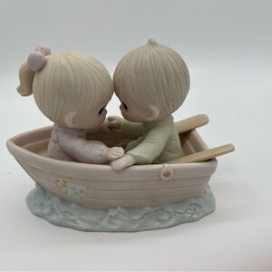Precious Moments Friends Never Drift Apart  Figurine - Cream, Pink, Green, Blue